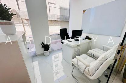 Office Space - Studio - 1 Bathroom for rent in Reem Residency - Al Karama - Dubai