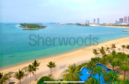 Apartment - 2 Bedrooms - 4 Bathrooms for rent in Al Msalli - Shoreline Apartments - Palm Jumeirah - Dubai