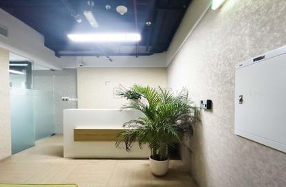Office Space - Studio - 1 Bathroom for rent in Grosvenor Office Tower - Business Bay - Dubai