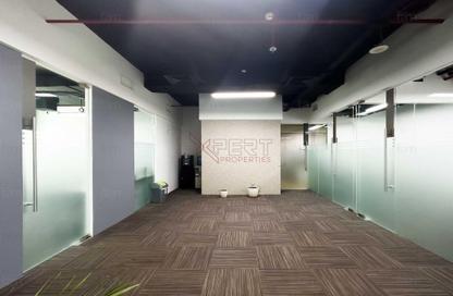 Office Space - Studio - 1 Bathroom for rent in Grosvenor Office Tower - Business Bay - Dubai