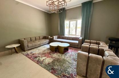 Villa - 4 Bedrooms - 3 Bathrooms for rent in Meadows 9 - Meadows - Dubai