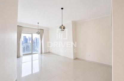 Apartment - 3 - 3 for rent in Damac Heights - Dubai Marina - Dubai