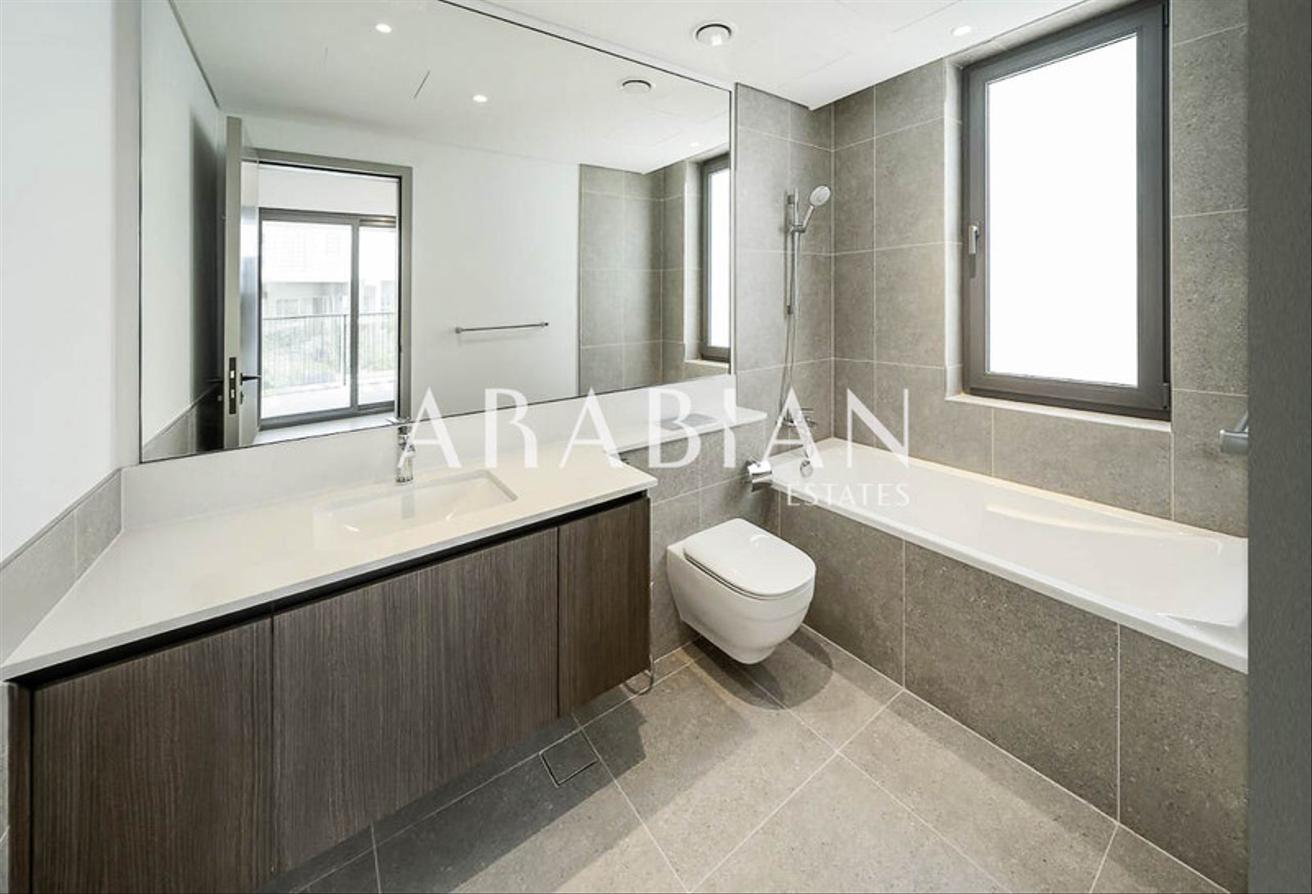 5 Bedrooms | Close to Pool & Park | Brand New photo 10