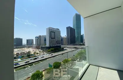 Apartment - 1 Bedroom - 2 Bathrooms for rent in SOL Avenue - Business Bay - Dubai