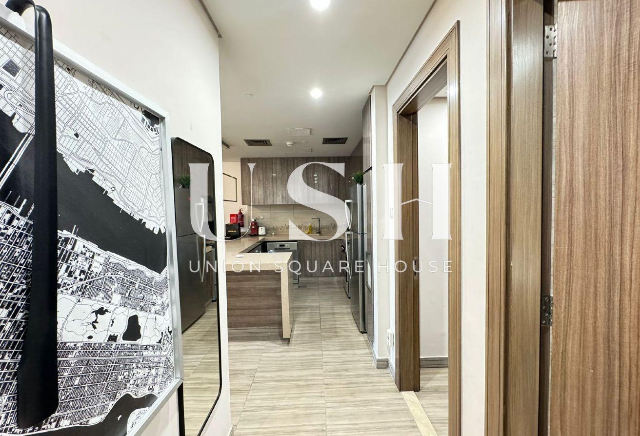 2BHK | Fully Furnished | Vacant | Lake View photo 7