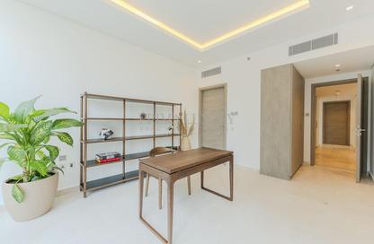 Apartment - 4 - 5 for sale in The Sterling West - The Sterling - Business Bay - Dubai