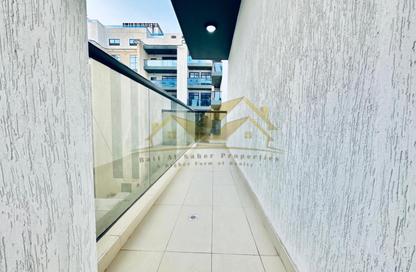 Apartment - 2 - 3 for rent in Jumeirah Garden City - Al Satwa - Dubai