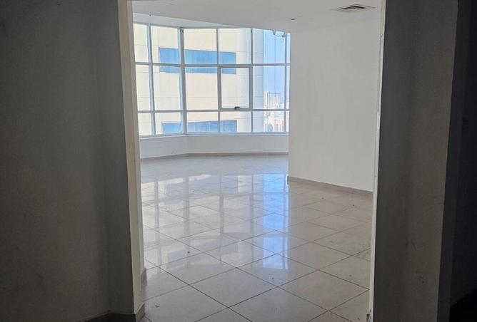 81537491 - Property Image 2