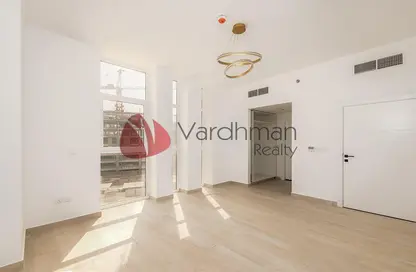 Apartment - 1 Bedroom - 2 Bathrooms for rent in Valoura Residence - Nad Al Sheba 1 - Nad Al Sheba - Dubai