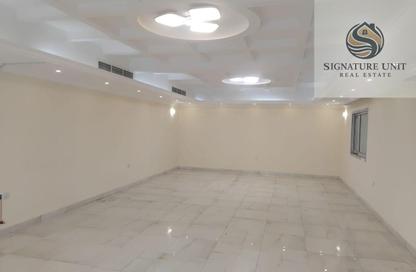 Villa - 5 Bedrooms - 7 Bathrooms for rent in Al Quoz 2 - Al Quoz - Dubai