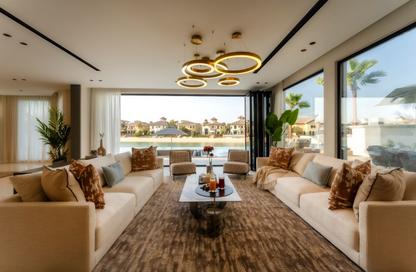 Villa - 6 - 7 for rent in Garden Homes Frond M - Garden Homes - Palm Jumeirah - Dubai