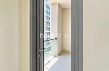 Apartment - 1 Bedroom - 2 Bathrooms for rent in Dubai Wharf Tower 2 - Dubai Wharf - Al Jaddaf - Dubai Apartment - 1 Bedroom - 2 Bathrooms for rent in Dubai Wharf Tower 2 - Dubai Wharf - Al Jaddaf - Dubai