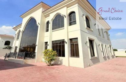 Villa - 5 Bedrooms - 7 Bathrooms for rent in Nad Al Sheba 4 - Nad Al Sheba - Dubai