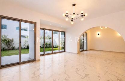 Villa - 3 Bedrooms - 4 Bathrooms for rent in Umm Suqeim 3 Villas - Umm Suqeim 3 - Umm Suqeim - Dubai