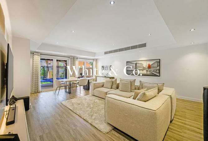 92700135 - Property Image 3