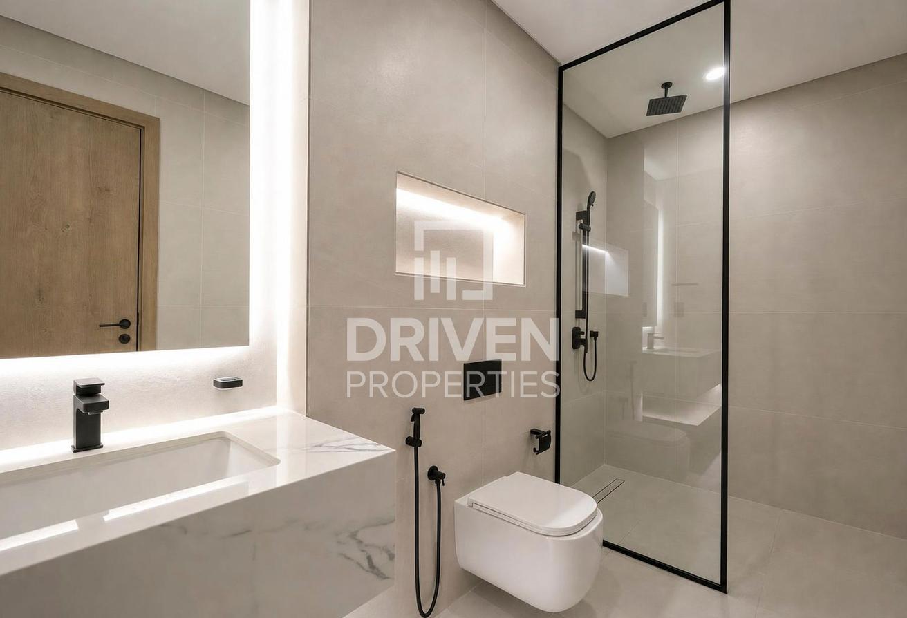 Rented | Unique and Modern Layout | Spacious photo 14