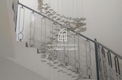 فيلا - 4 غرف نوم - 5 حمامات للبيع في الرقيبة - السيوح - الشارقة