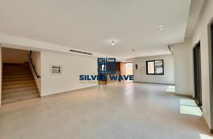 Apartment - 3 - 4 for rent in Bloom Living - Zayed City (Khalifa City C) - Khalifa City - Abu Dhabi