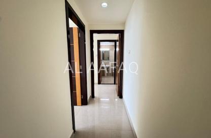 Apartment - 2 Bedrooms - 2 Bathrooms for rent in Al Khan Corniche - Al Khan - Sharjah