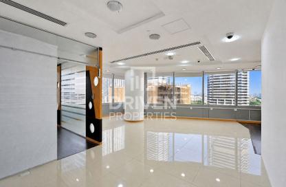 Office Space - Studio - 1 for rent in Gold Tower (Au Tower) - JLT Cluster I - Jumeirah Lake Towers - Dubai