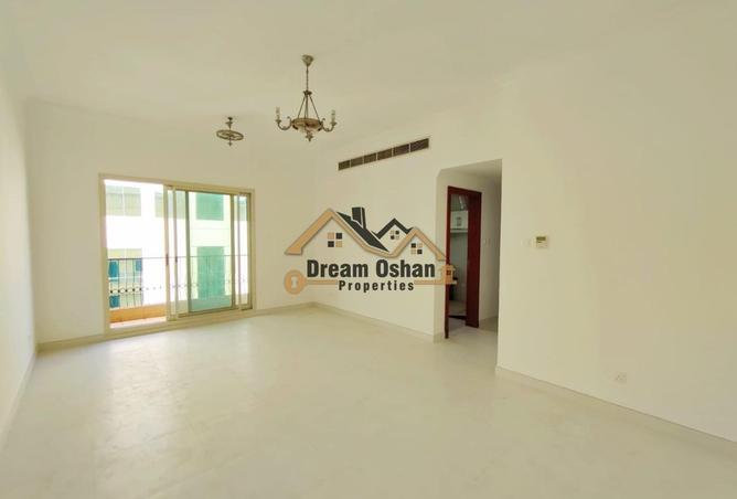 70302128 - Property Main Image