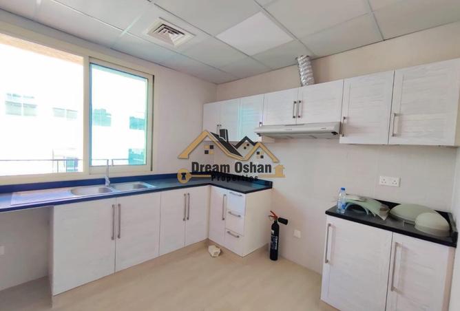 70302128 - Property Image 3