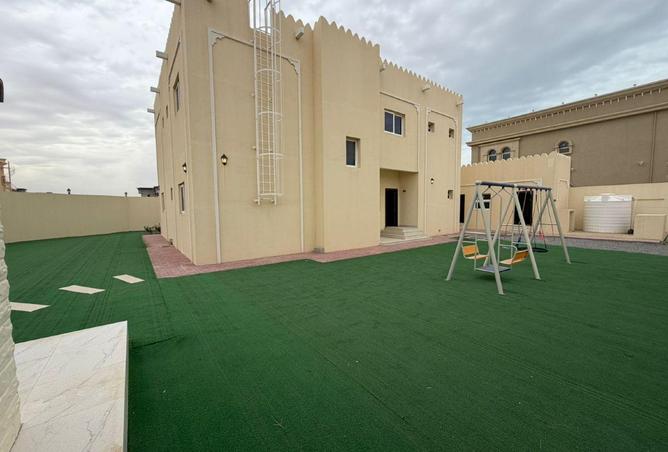 77797732 - Property Image 2