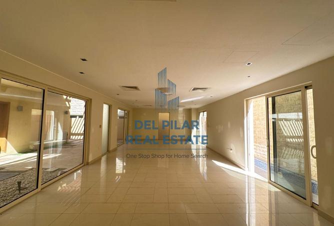 80281923 - Property Image 3