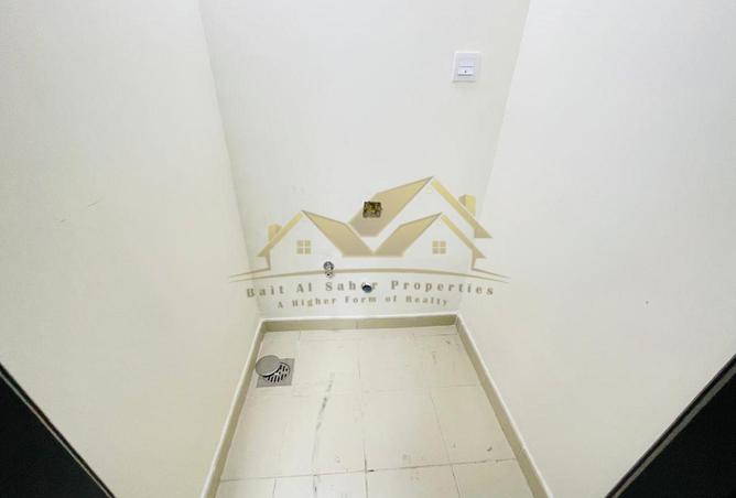 58584201 - Property Image 3