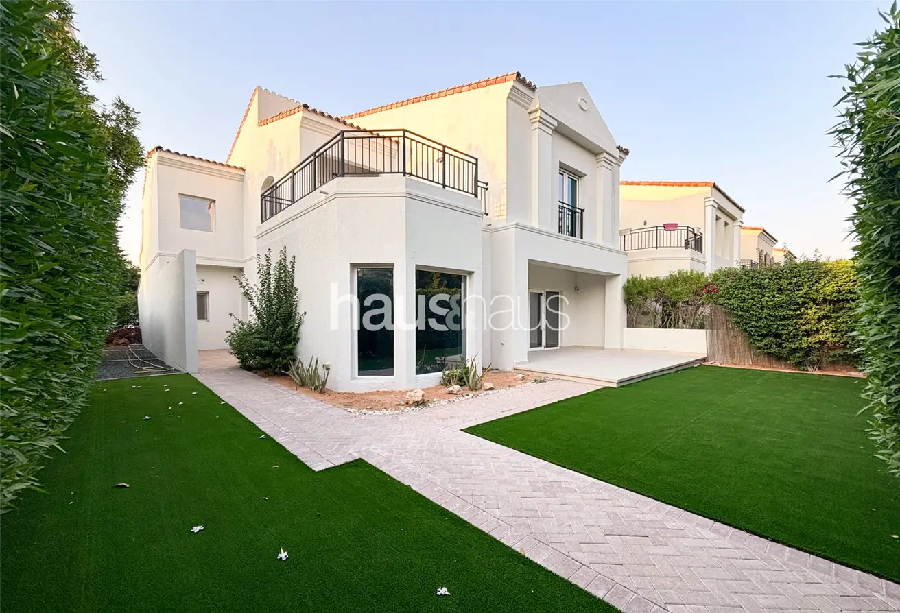 156895525 - Property Main Image
