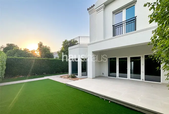 156895525 - Property Image 2