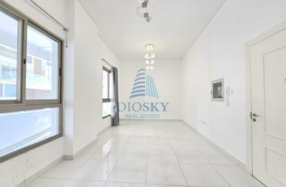 Apartment - Studio - 1 Bathroom for rent in Ajyad Building - District 10 - Jumeirah Village Circle - Dubai