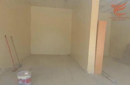 Villa - Studio - 3 Bathrooms for rent in Julfar - Ras Al Khaimah