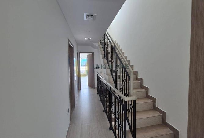 111413550 - Property Image 3