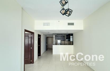 Apartment - 1 Bedroom - 2 Bathrooms for sale in Royal Residence 1 - Royal Residence - Dubai Sports City - Dubai
