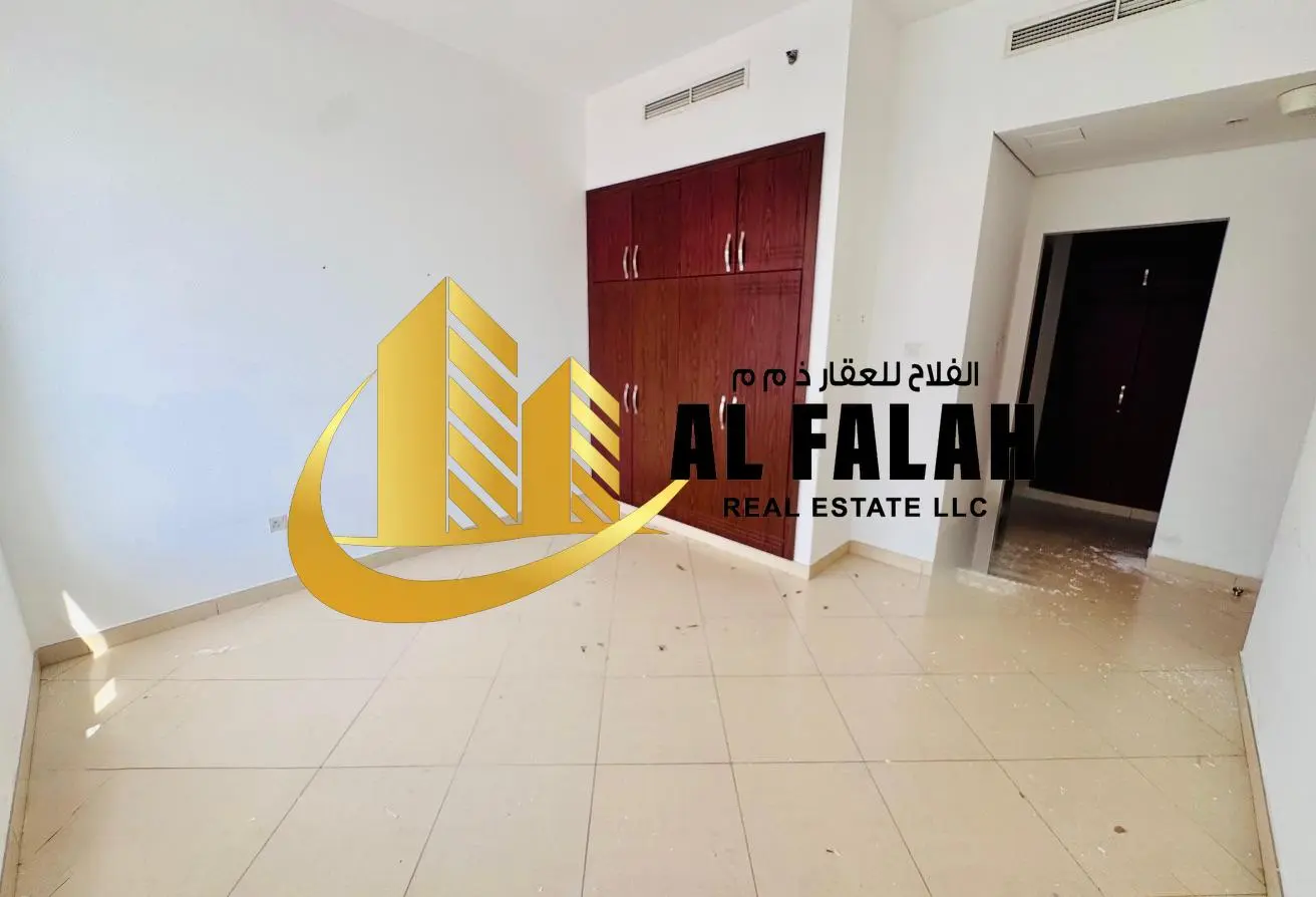161870904 - Property Main Image