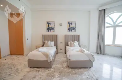 Penthouse - 4 Bedrooms - 5 Bathrooms for sale in Al Shahla - Shoreline Apartments - Palm Jumeirah - Dubai