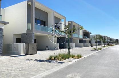 Townhouse - 2 Bedrooms - 3 Bathrooms for rent in The Cedars - Yas Acres - Yas Island - Abu Dhabi