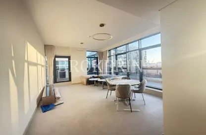 شقة - غرفة نوم - 2 حمامات للايجار في نيفا رزيدنسز - منطقة 16 - قرية جميرا الدائرية - دبي