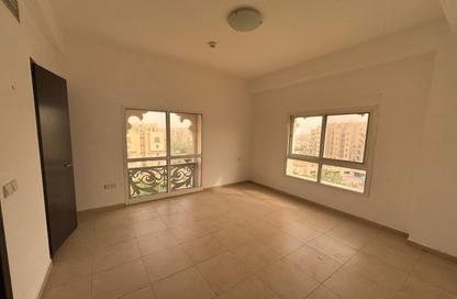 Apartment - 1 - 2 for sale in Al Thamam 09 - Al Thamam - Remraam - Dubai