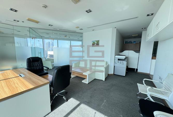 58567566 - Property Image 2