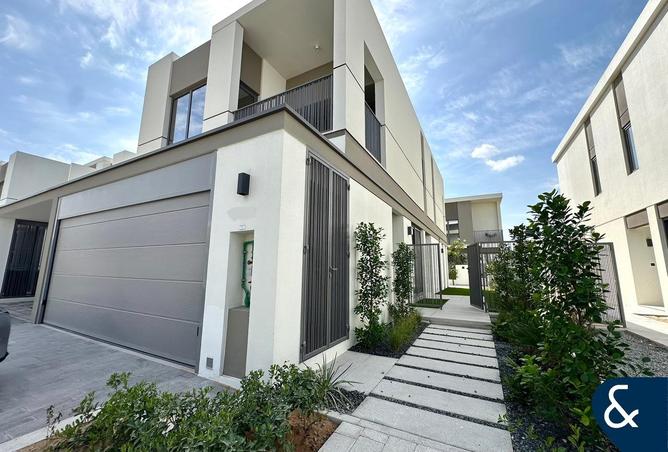 2OxXU7GSuvI - Property Main Image