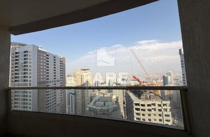 Apartment - 2 - 4 for sale in Asas Tower - Al Khan Lagoon - Al Khan - Sharjah