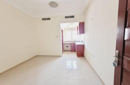 Apartment - Studio - 1 Bathroom for rent in Fire Station Road - Muwaileh - Sharjah