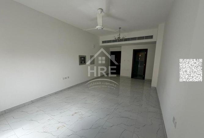 71493873 - صورة العقار 2