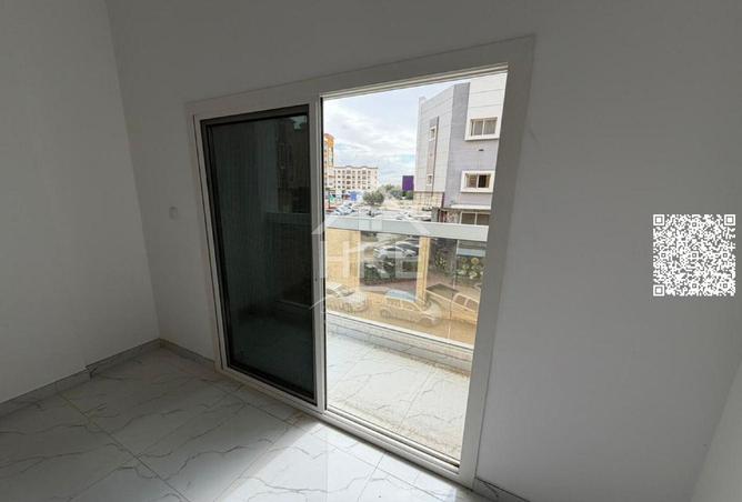 71493873 - صورة العقار 3