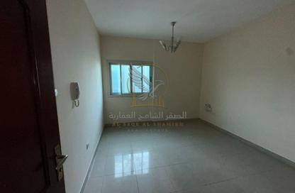 Apartment - 1 - 2 for rent in Al Majaz 2 - Al Majaz - Sharjah