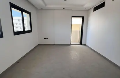 Apartment - 2 Bedrooms - 3 Bathrooms for rent in Muweileh Community - Muwaileh Commercial - Sharjah