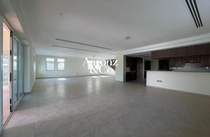 Villa - 4 Bedrooms - 4 Bathrooms for rent in District 3 - Jumeirah Park - Dubai Villa - 4 Bedrooms - 4 Bathrooms for rent in District 3 - Jumeirah Park - Dubai