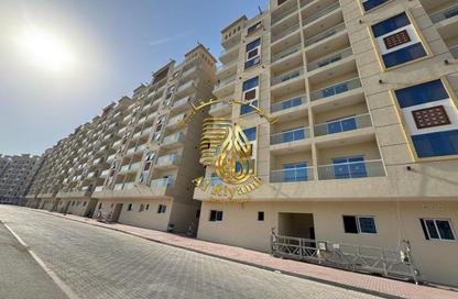 Apartment - 2 Bedrooms - 3 Bathrooms for rent in Al Amira Village - Al Yasmeen - Ajman